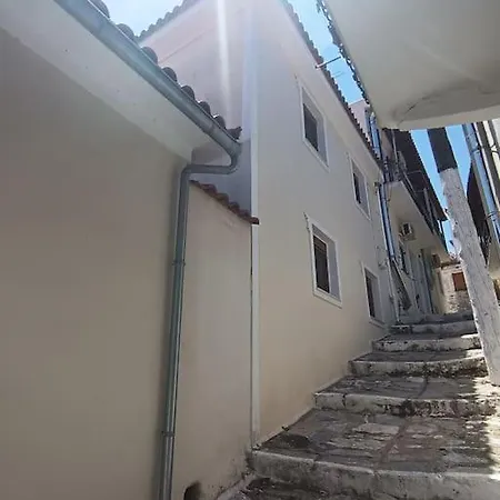The Fortress, Beautiful Private House For 6 스키아토스 타운