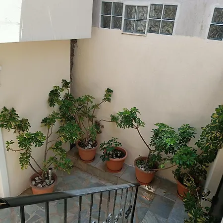 The Fortress, Beautiful Private House For 6 *