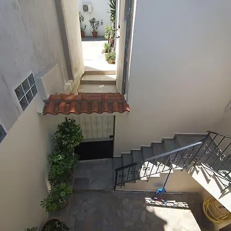The Fortress, Beautiful Private House For 6