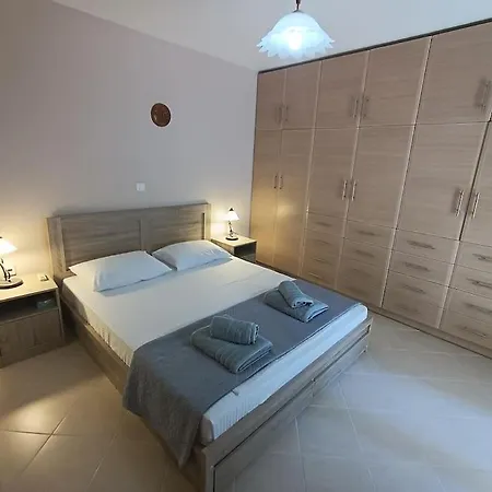 The Fortress, Beautiful Private House For 6 Skiathos Town